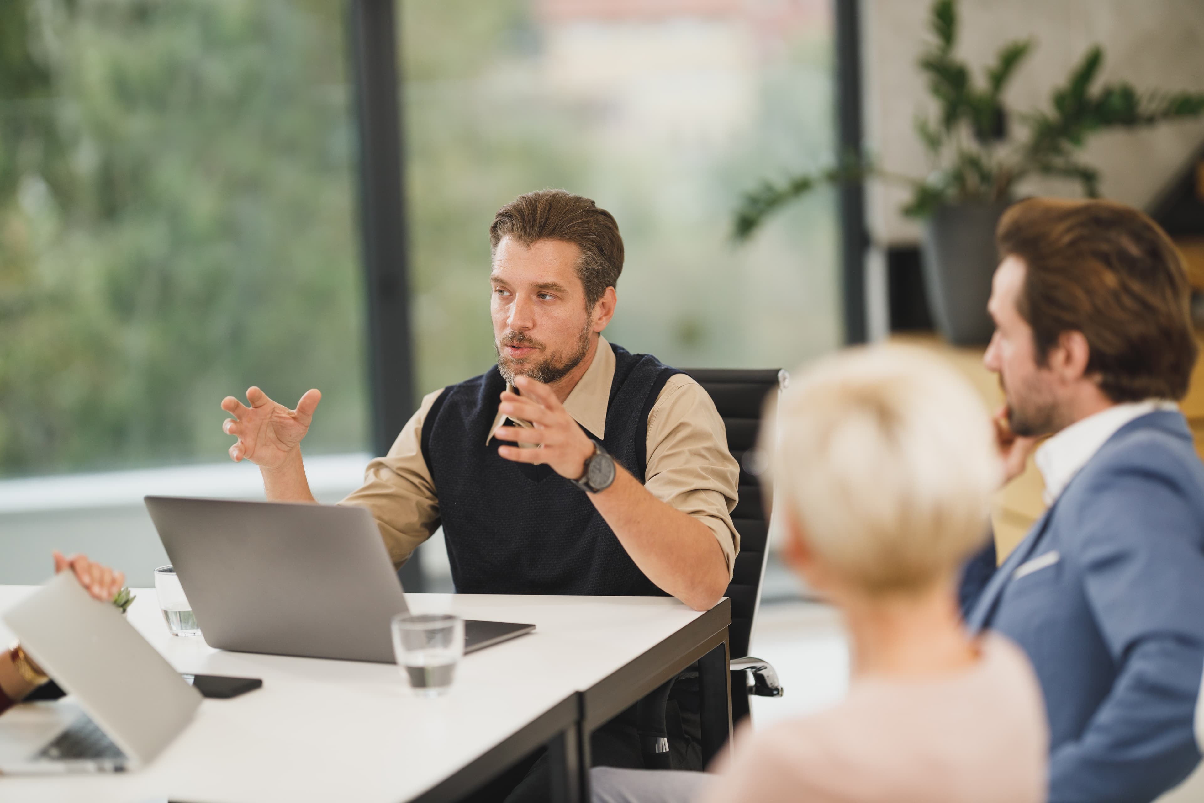 Full-Process Automation Framework for Sending Tech